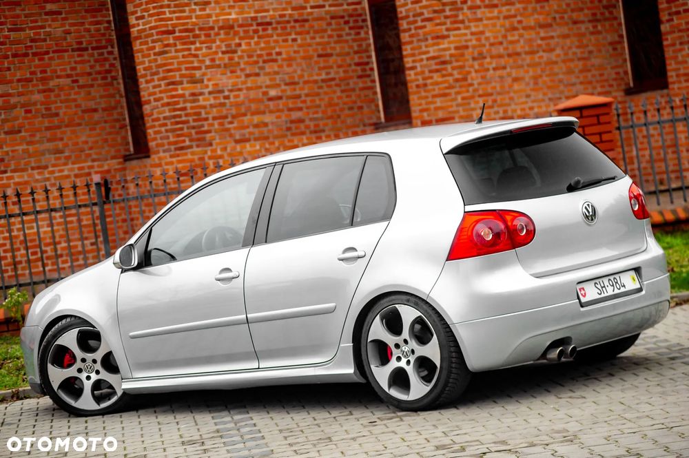 Volkswagen Golf 2.0 GTI - 12