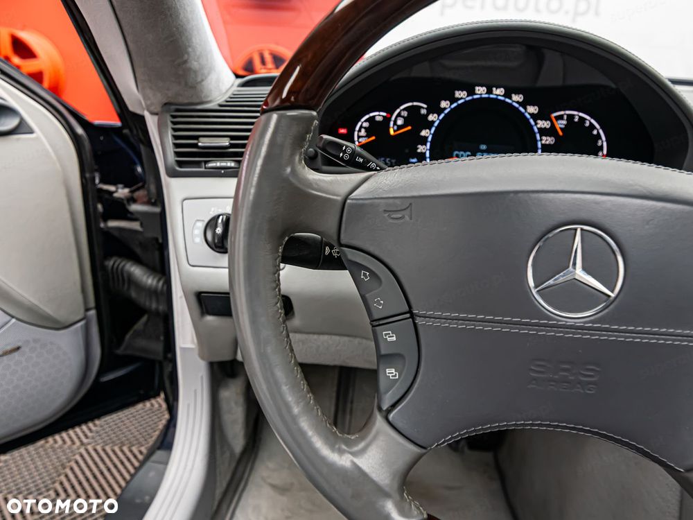Mercedes-Benz CL - 27