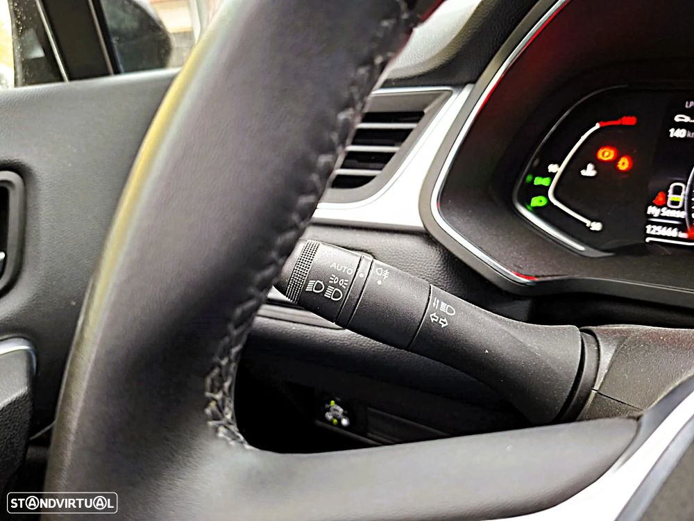 Renault Captur 1.0 TCe Techno Bi-Fuel - 14