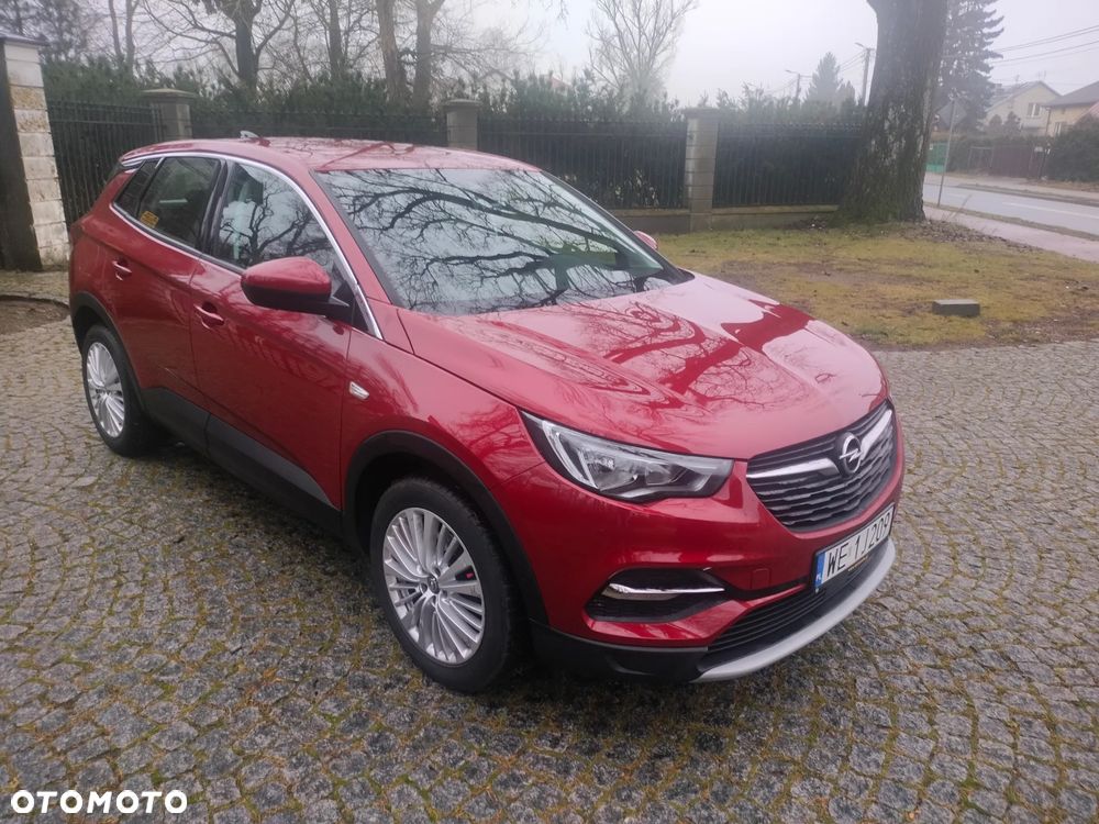 Opel Grandland X 1.2 T GPF Design&Tech S&S - 4