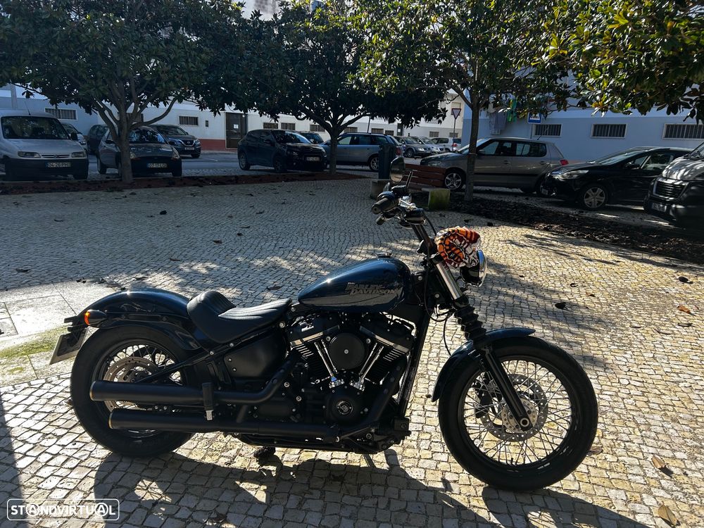 Harley-Davidson Softail Street Bob 2019 - 3