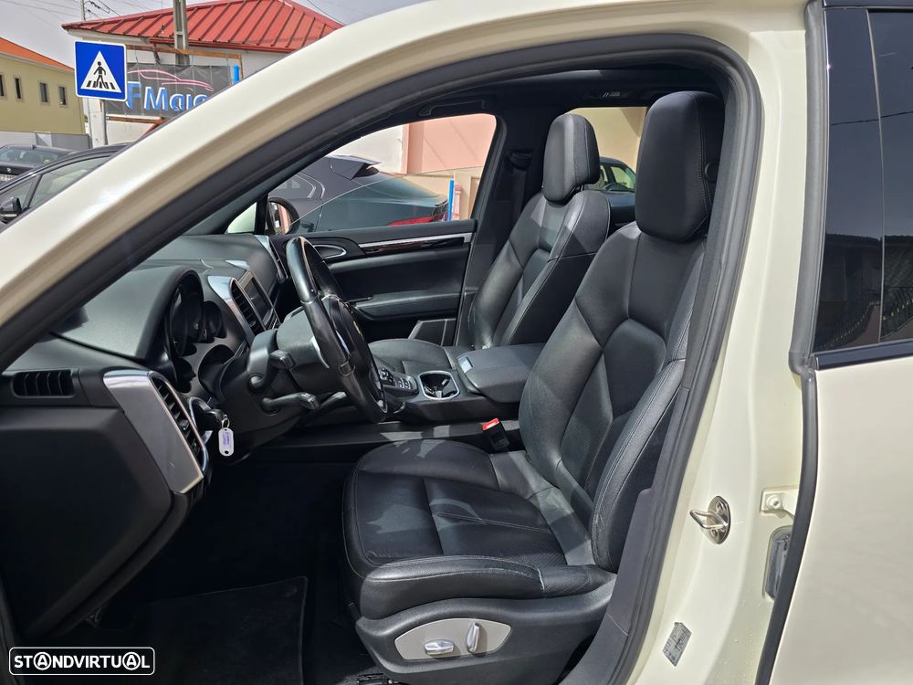 Porsche Cayenne 3.0 V6 - 10