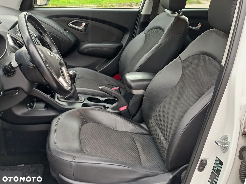 Hyundai ix35 2.0 4WD Comfort - 8