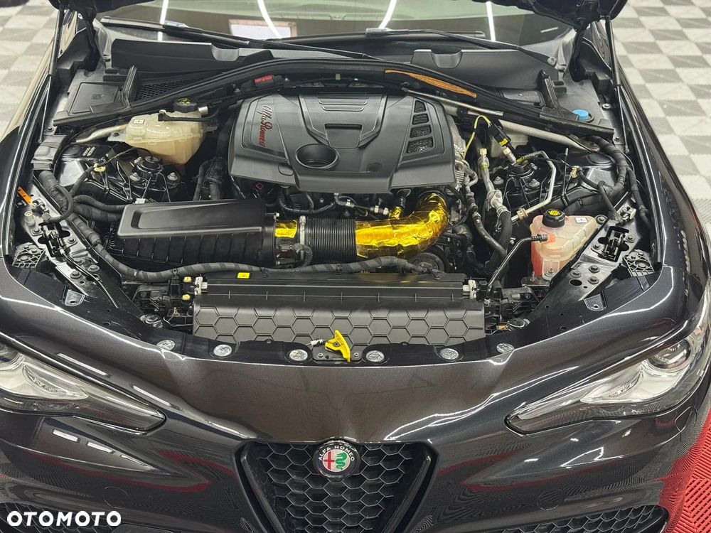 Alfa Romeo Giulia - 11