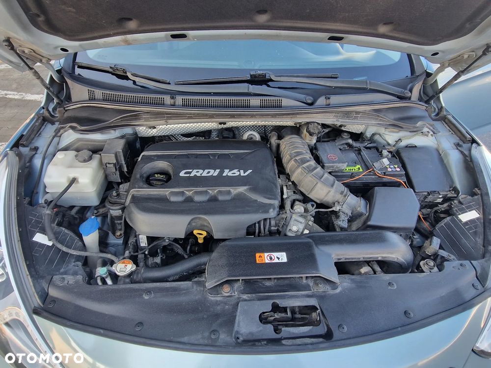 Hyundai i40 1.7 CRDi Comfort + - 24