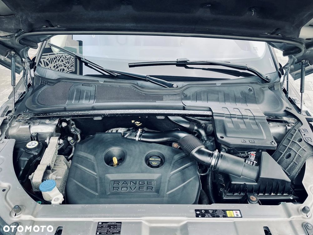 Land Rover Range Rover Evoque - 11