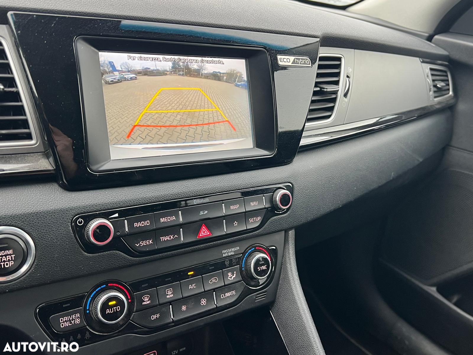 Kia Niro 1.6 GDI 6DCT HEV Comfort - 14