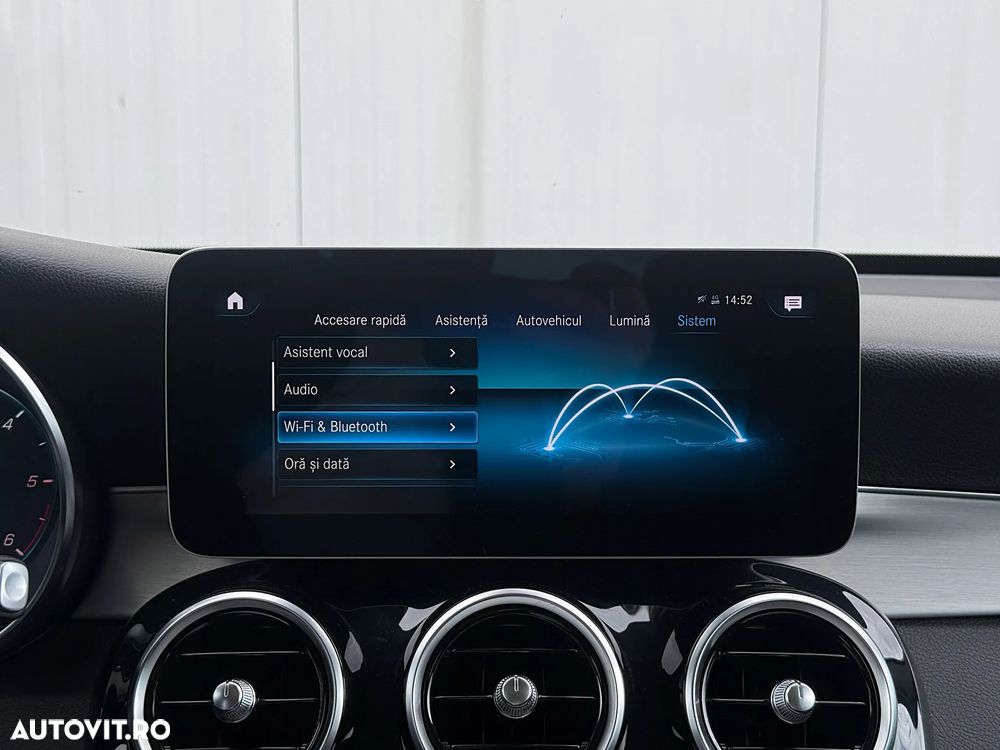 Mercedes-Benz GLC 220 d 4MATIC 9G-TRONIC AMG Line Plus - 33