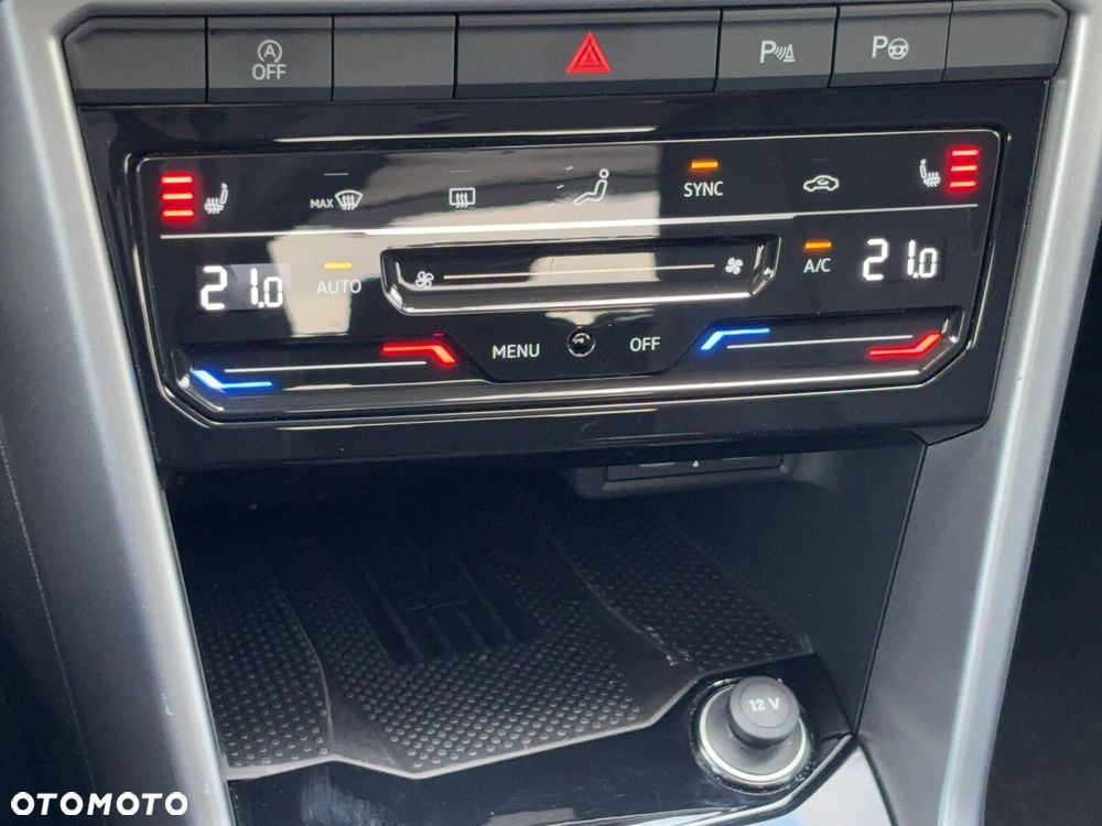 Volkswagen T-Roc 1.5 TSI Life DSG - 27