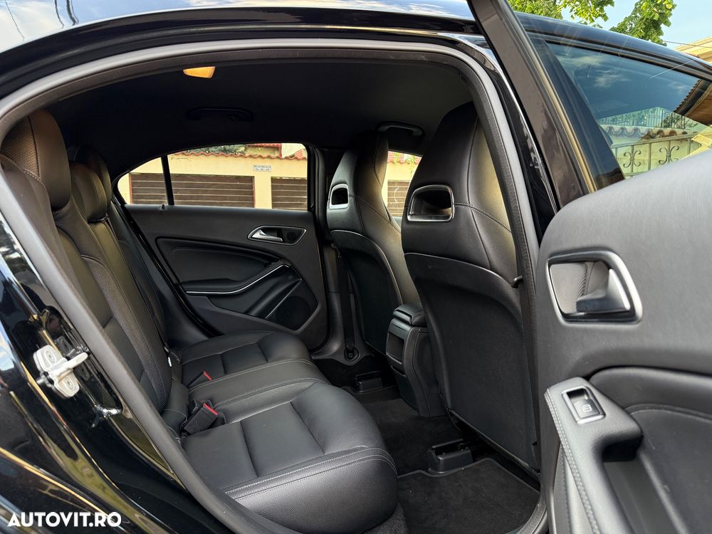 Mercedes-Benz A 200 - 9