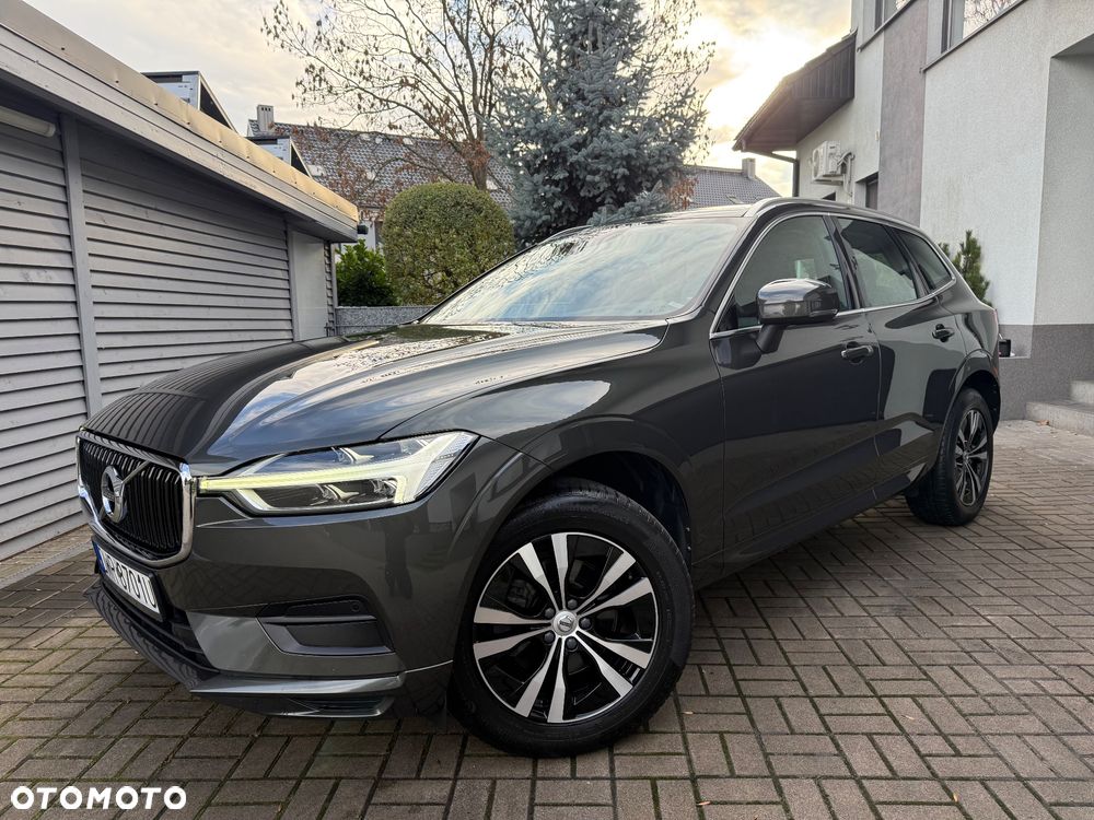 Volvo XC 60 D3 Drive-E Momentum - 1