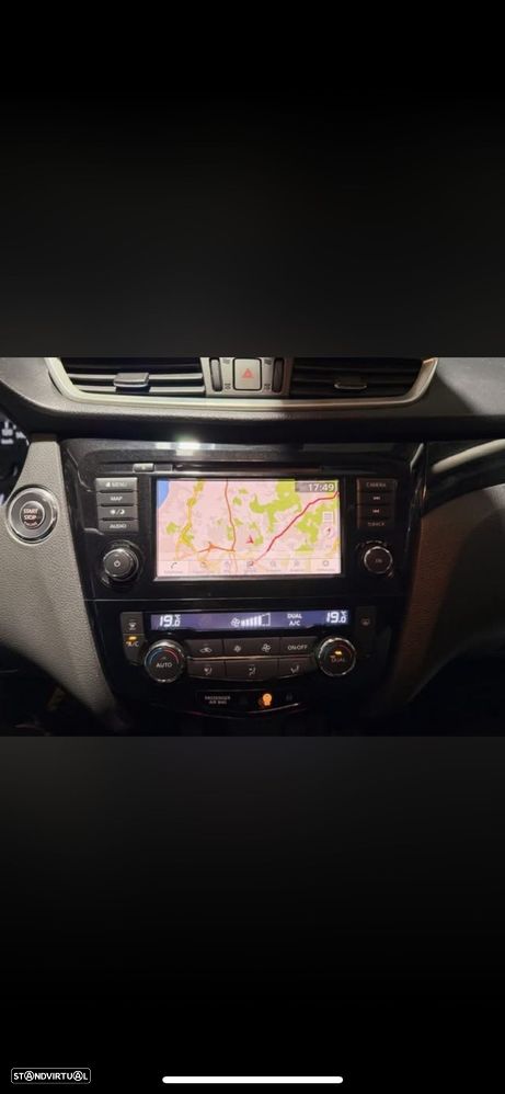 Nissan Qashqai 1.5 dCi DCT ACENTA - 8