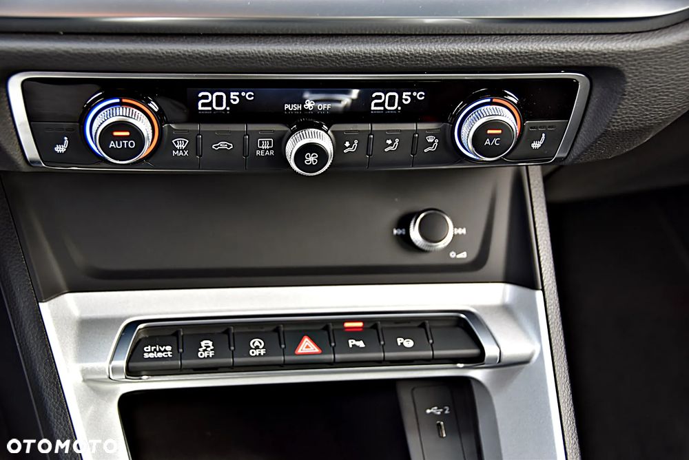 Audi Q3 35 TFSI S tronic - 30