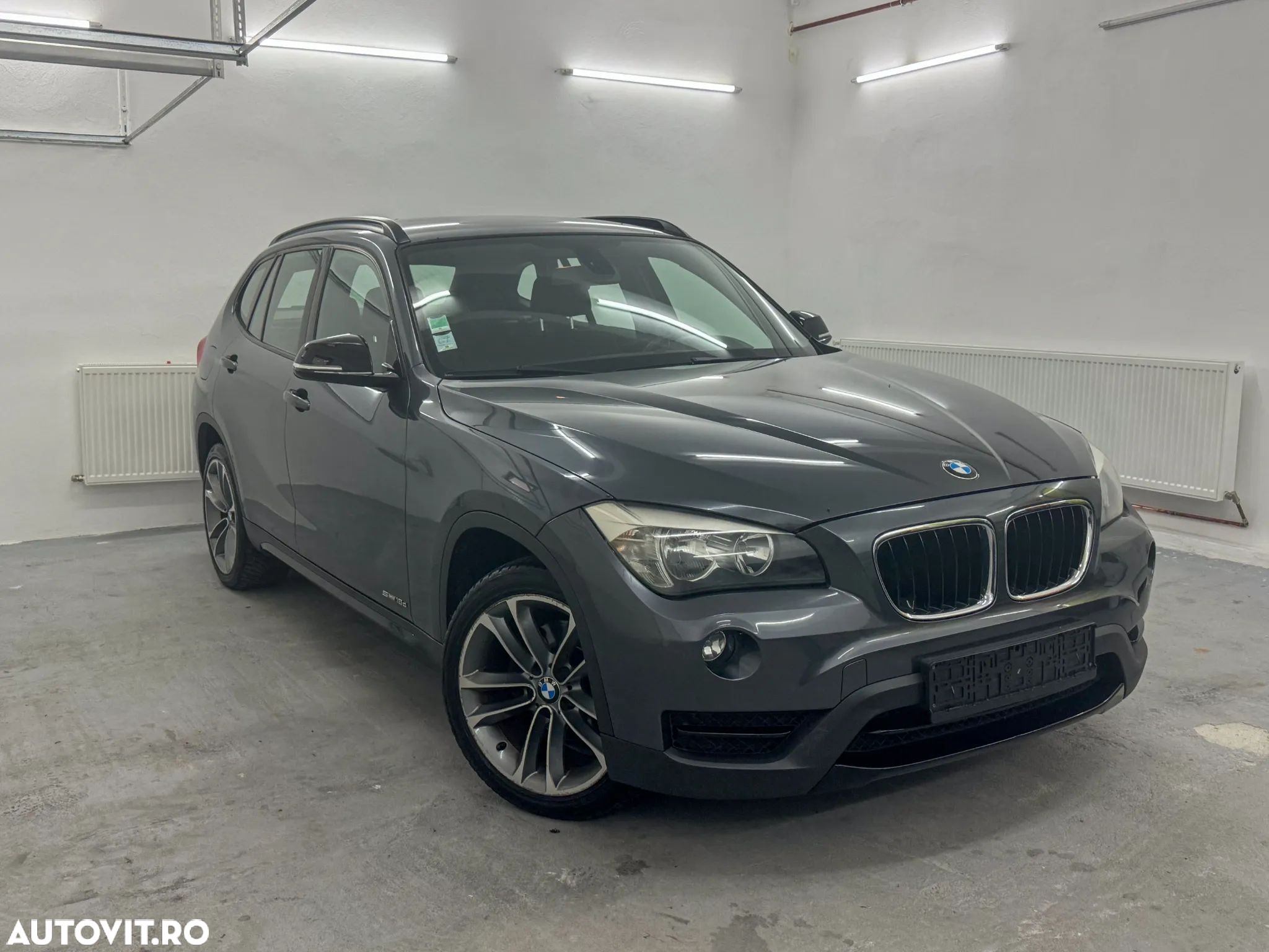 BMW X1 sDrive18d Sport Line - 1