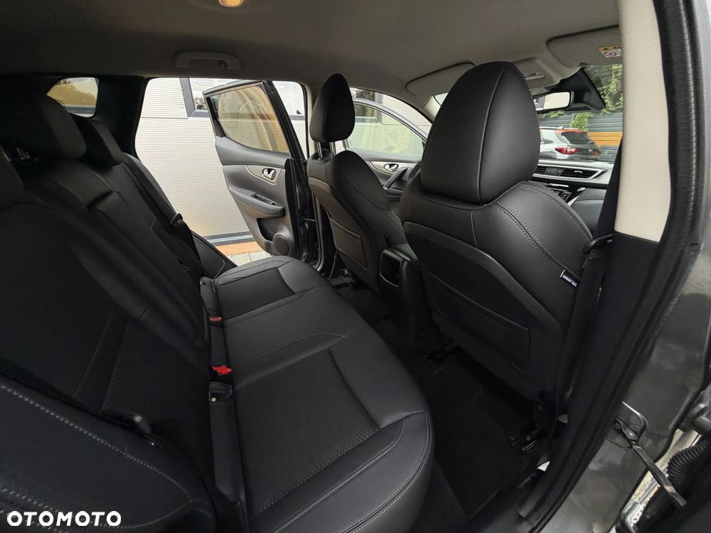 Nissan Qashqai - 17