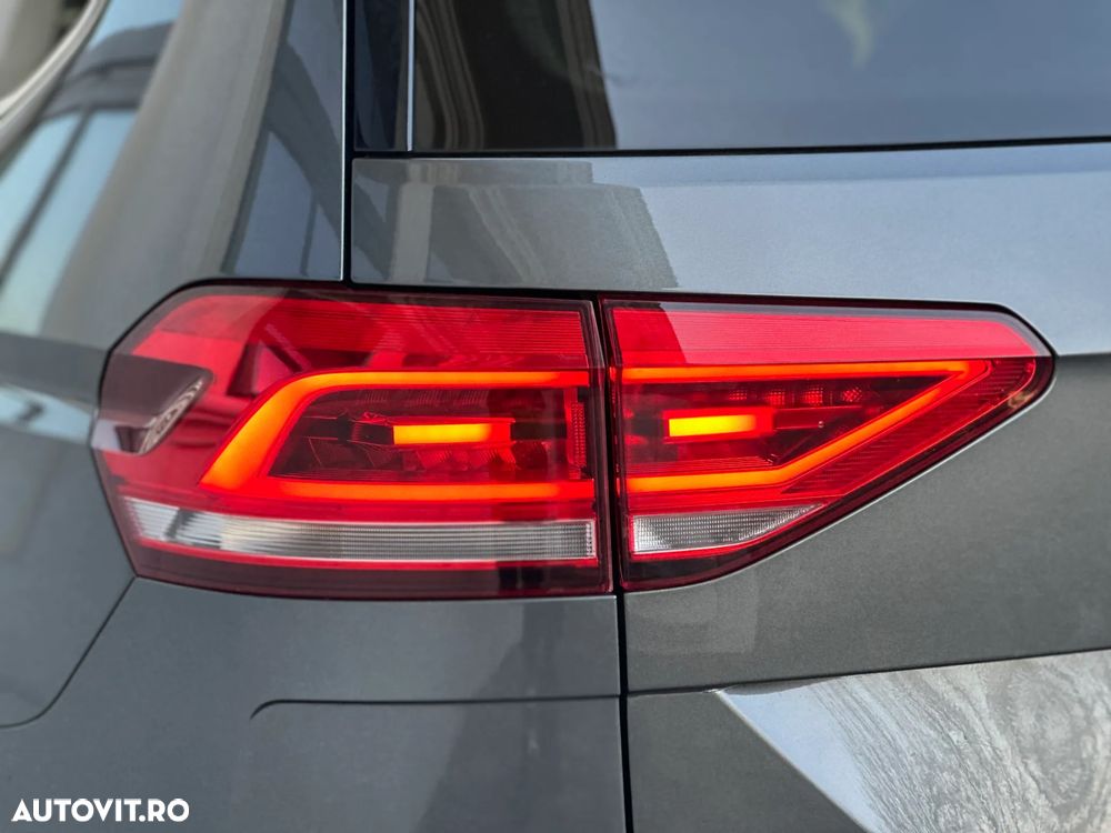 Volkswagen Touran 2.0 TDI SCR (BlueMotion Technology) Highline - 15