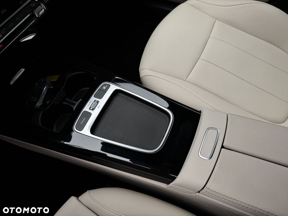 Mercedes-Benz Klasa A 200 d Progressive 8G-DCT - 27