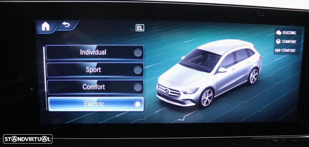 Mercedes-Benz B 250 e AMG Line - 29