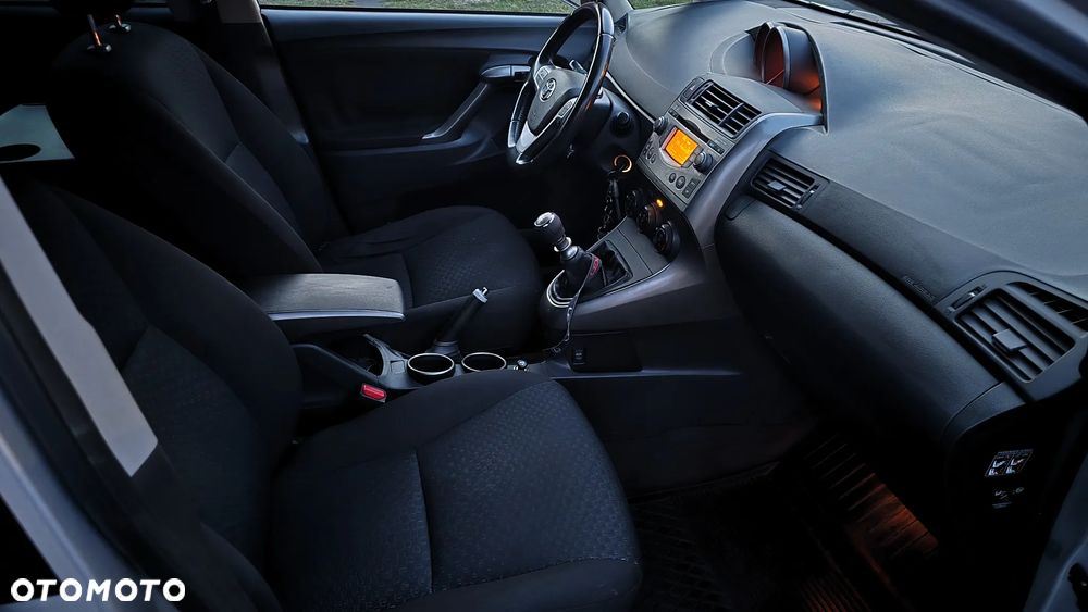 Toyota Verso 1.8 Sol 7os - 11