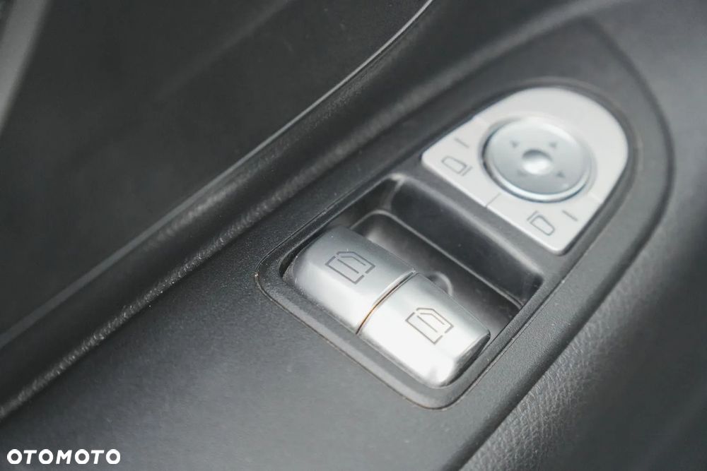 Mercedes-Benz Vito Tourer 116 CDI L3 Pro 9G-Tronic 447.705 - 12