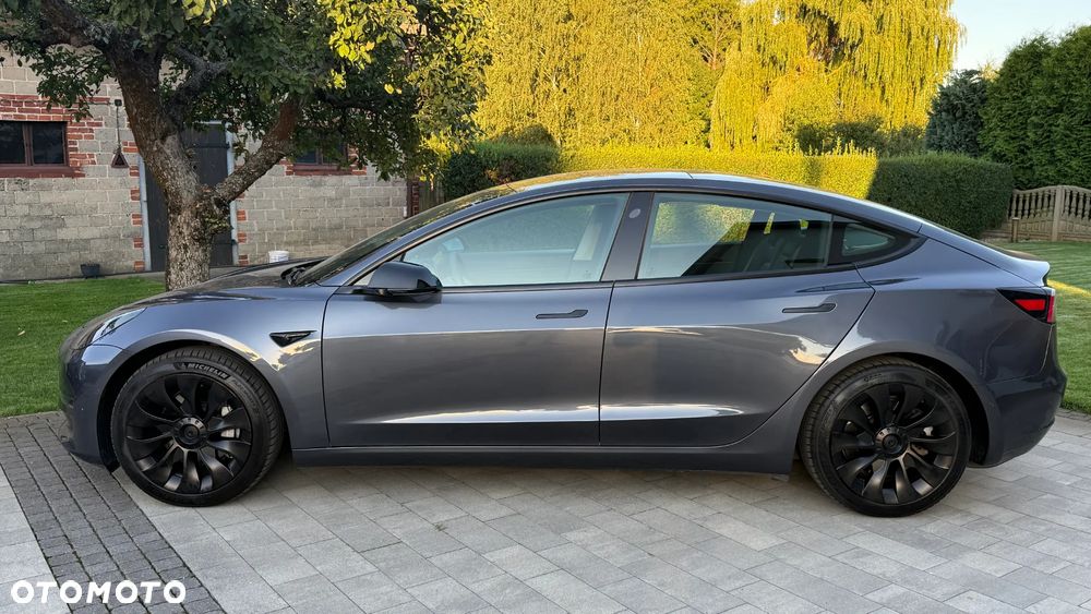 Tesla Model 3 Langstreckenbatterie Allradantrieb Dual Motor - 4