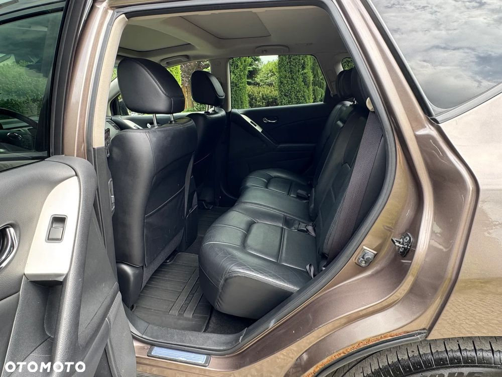 Nissan Murano 2.5 D Comfort - 6