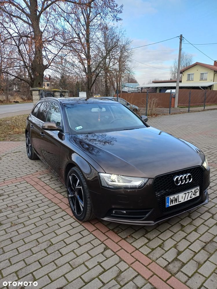 Audi A4 Avant - 10