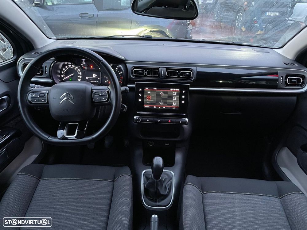 Citroën C3 1.2 PureTech Shine - 12