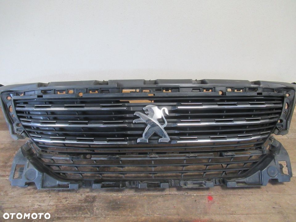 GRILL GRIL ATRAPA PEUGEOT 5008 II 2017-2021 - 6