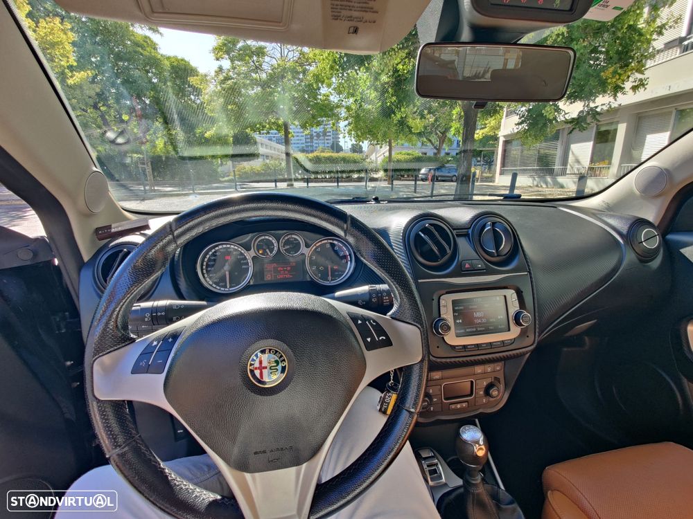 Alfa Romeo MiTo 0.9 T TwinAir Distinctive - 11