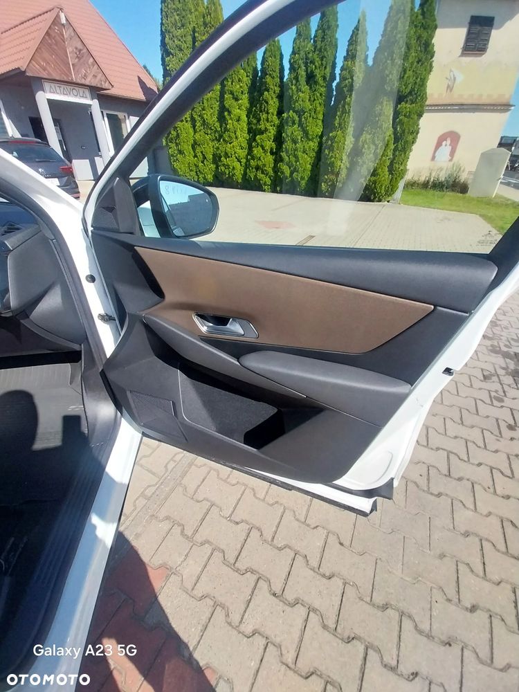 DS Automobiles DS 7 Crossback - 14