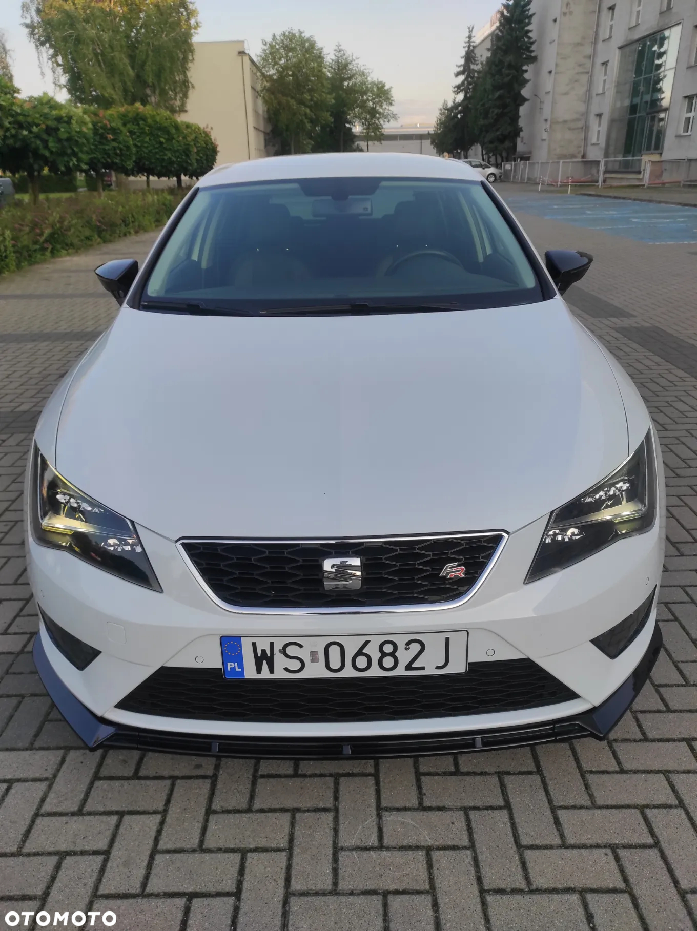 Seat Leon 1.8 TSI FR S&S DSG - 8
