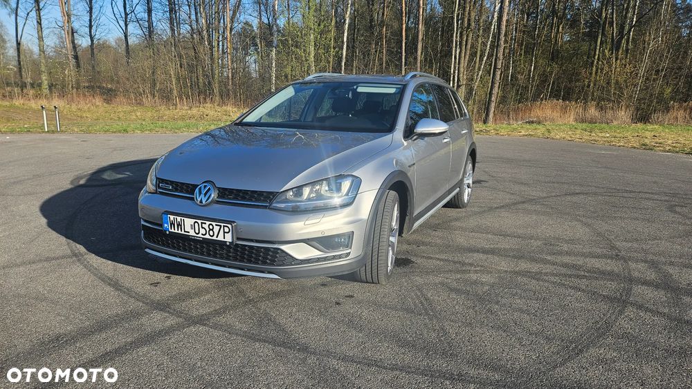 Volkswagen Golf Alltrack - 11