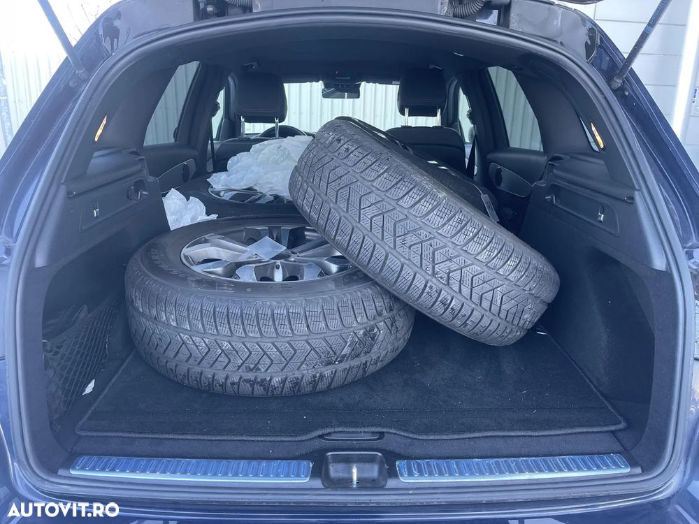 Mercedes-Benz GLC - 26