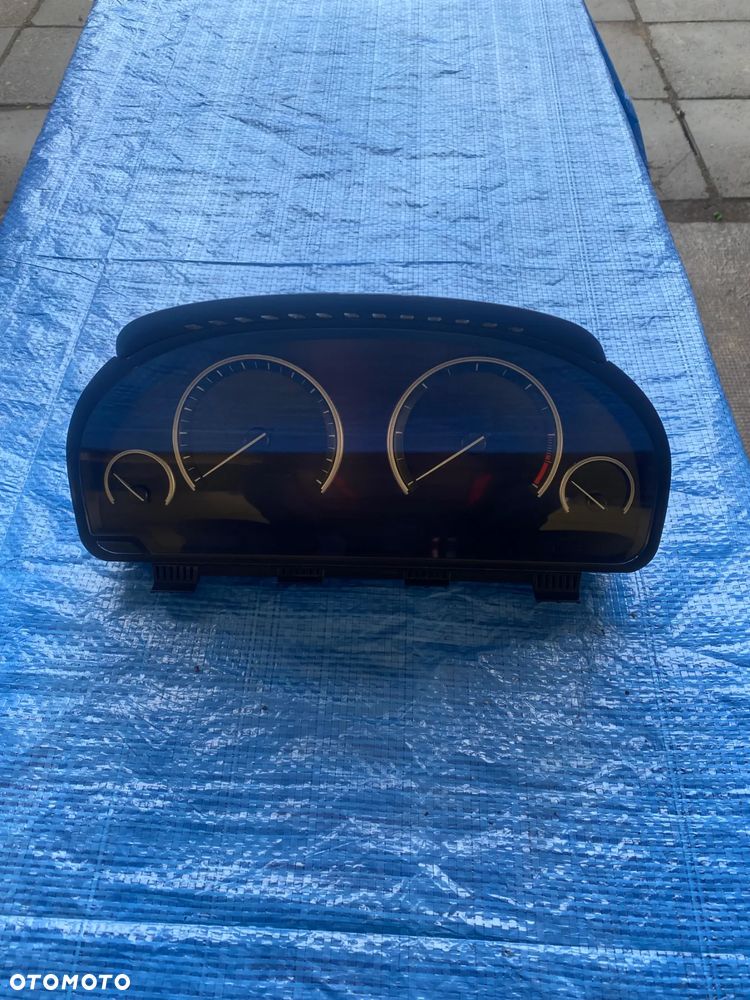 BMW F10 F11 3.0D AUTOMAT LIFT LICZNIK LICZNIKI ZEGARY PRĘDKOŚCIOMIERZ 9342807 9342807-02  0263715187 EUROPA - 2