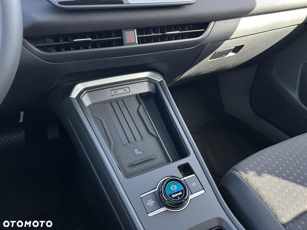 Volkswagen T-Roc - 27