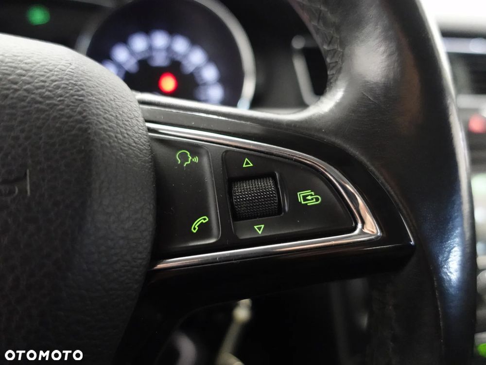 Skoda Superb 1.6 TDI Green tec Ambition - 39