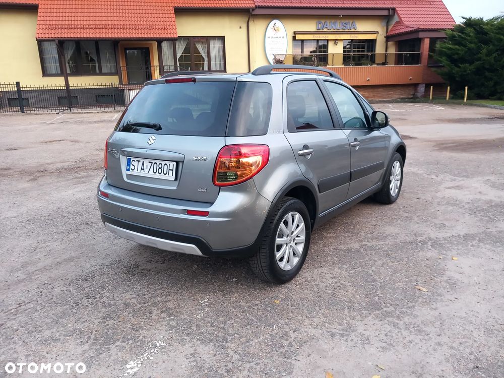 Suzuki SX4 1.6 VVT 4x4 Style - 8