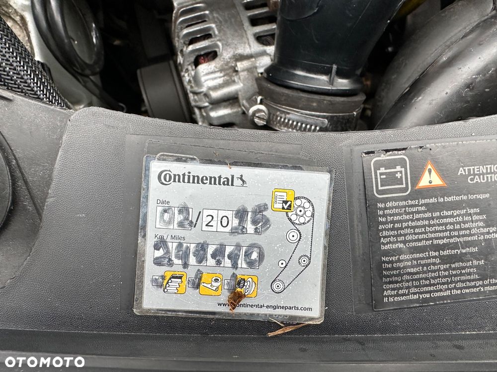 Renault Clio 1.2 TCE Authentique - 10