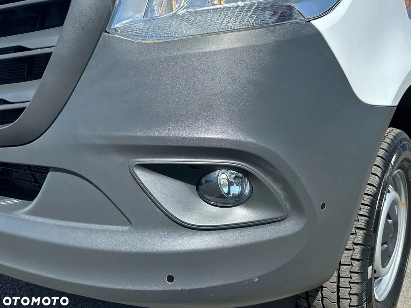 Mercedes-Benz Sprinter - 5