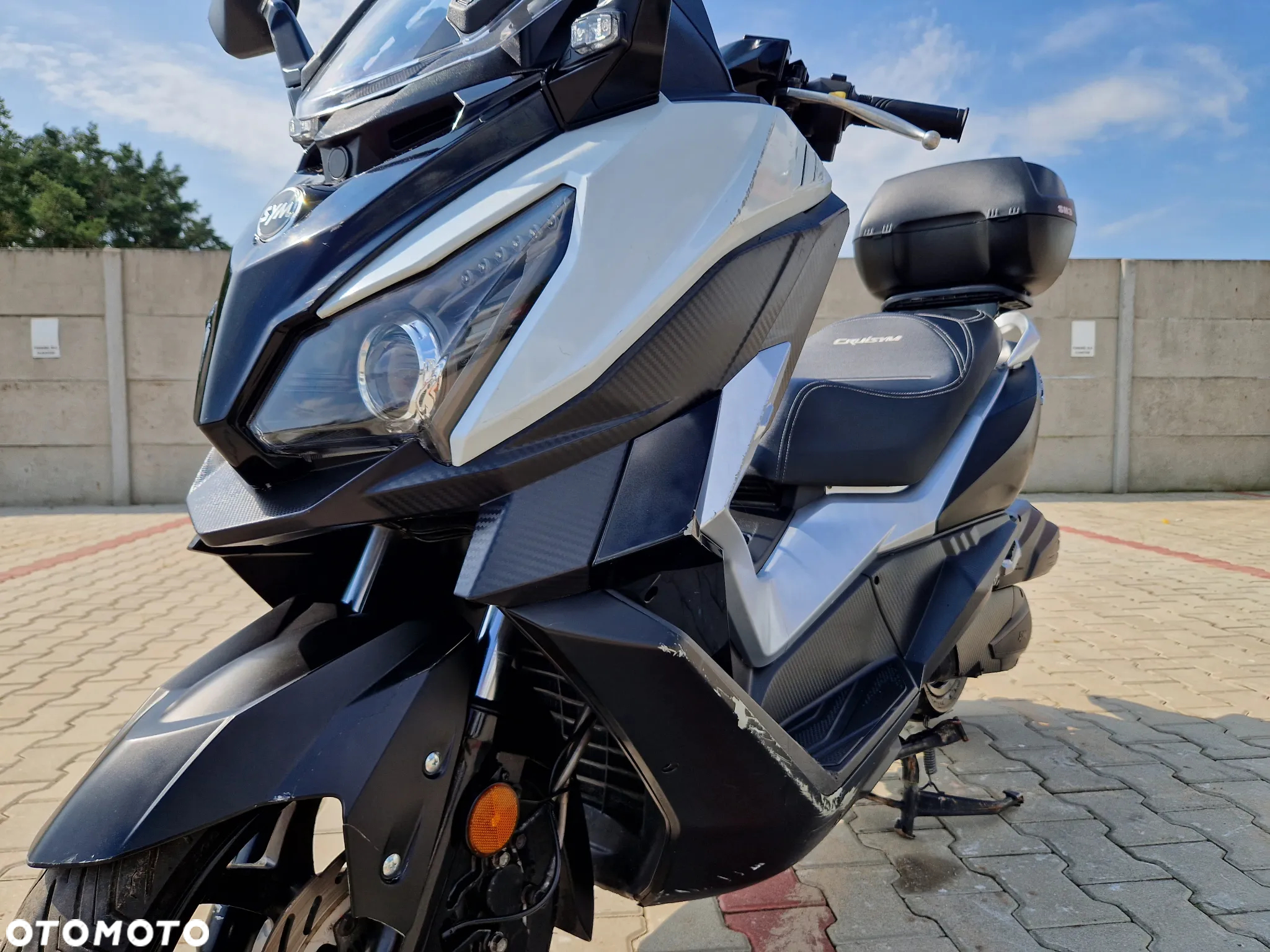 SYM CRUiSYM - 17