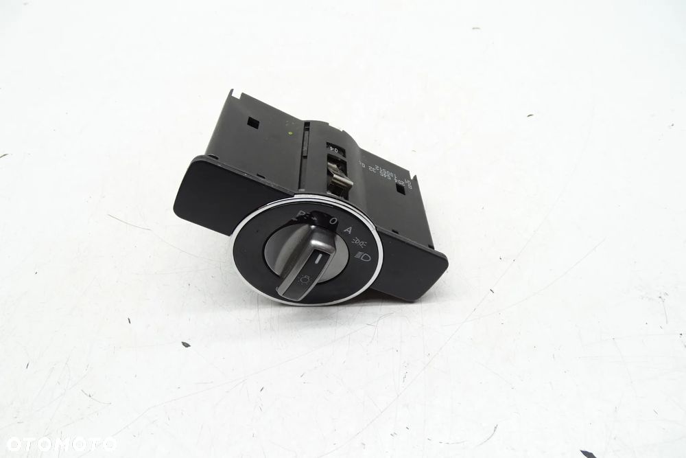 Mercedes C Klasa W204 Włącznik Przełącznik świateł A2045453204