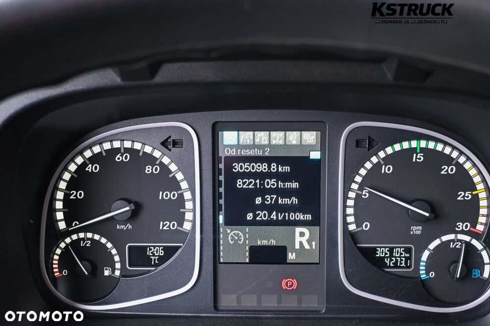 Mercedes-Benz Atego kontener 7,25 - 25