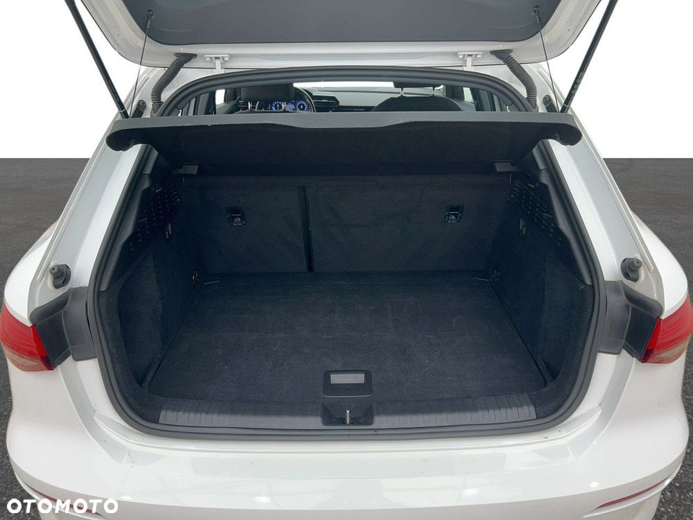 Audi A3 Limousine - 11