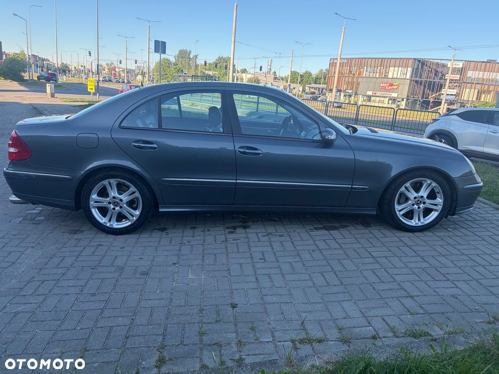 Mercedes-Benz Klasa E 500 Avantgarde - 15