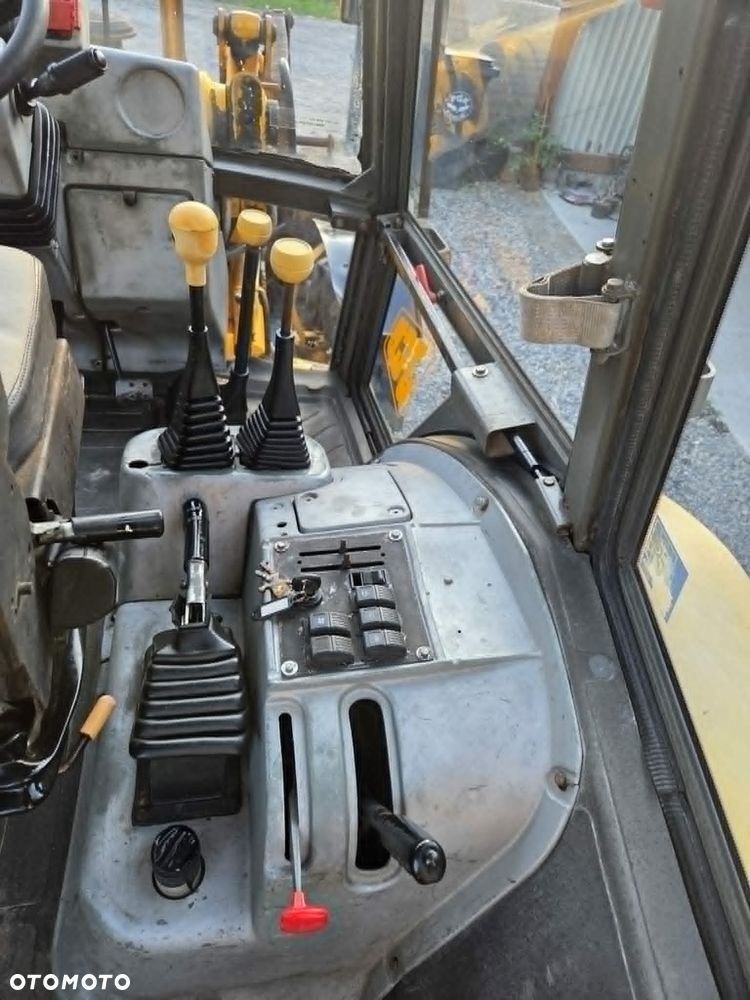 JCB 3CX - 15
