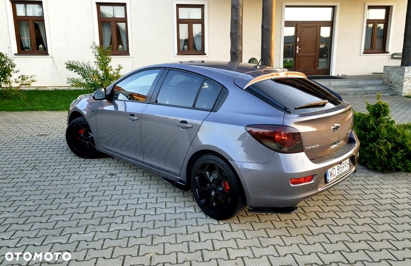 Chevrolet Cruze - 21