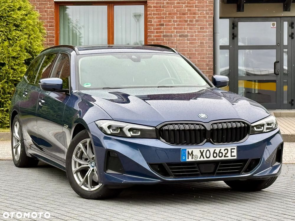 BMW Seria 3 320e M Sport - 6