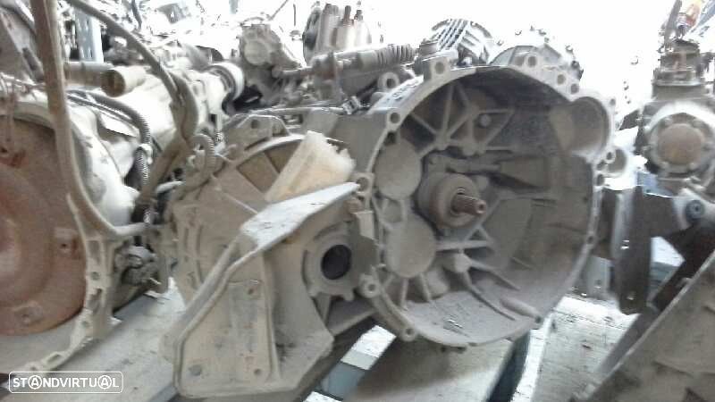 CAIXA VELOCIDADES VOLVO V40 BREAK FAMILIAR 1950 - - 3