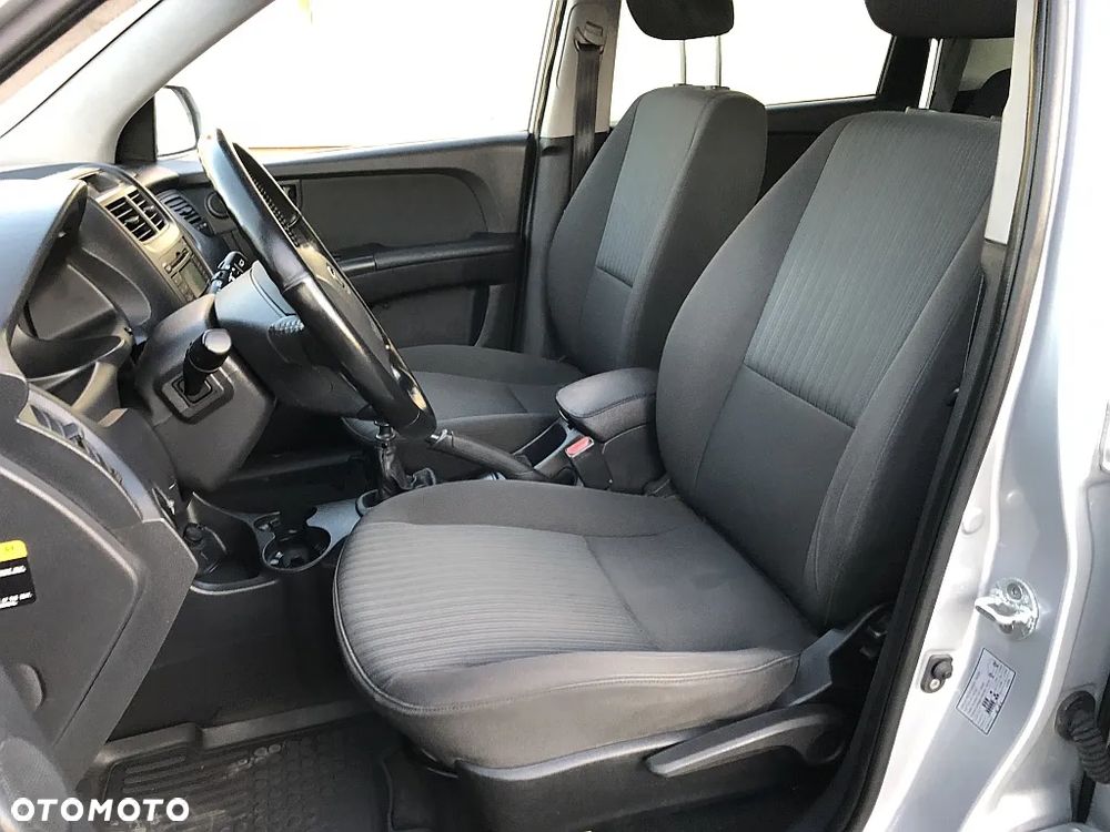 Kia Sportage 2.0 CRDI 2WD Attract - 9